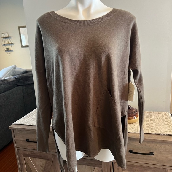 NWT Altar’d State oversized Dusty Olive women’s sweater - Picture 1 of 4